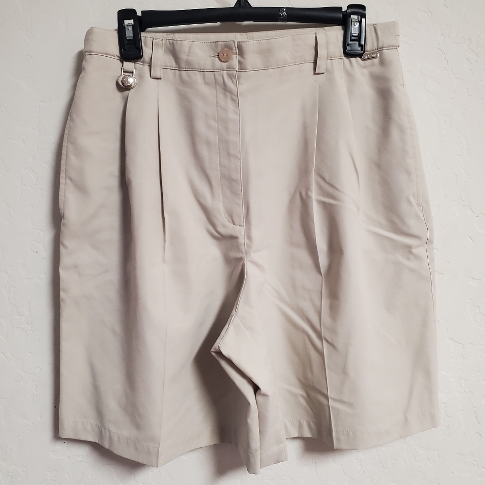 Liz Claiborne GOLF Shorts. Size 12. BEIGE.